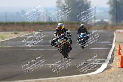 media/Sep-20-2025-TrackDaz (Sat) [[27f0cde673]]/B Group/220pm (Turn 9)/